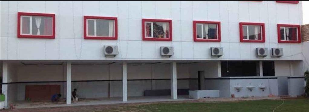 Hotel Shri Vardhan Ujjain Exterior photo